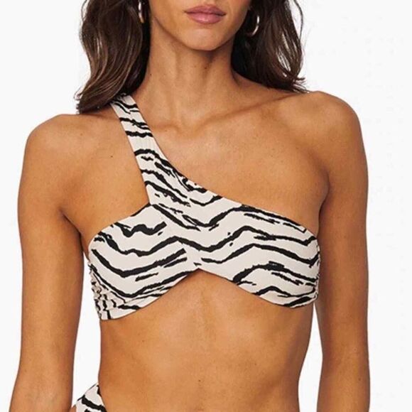NWT Revolve WeWoreWhat Asymmetrical Crossover Swim Top Size L - Picture 2 of 6